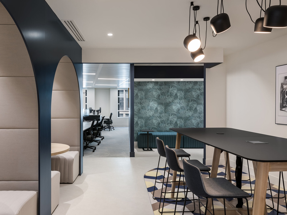 卓正裝飾淺析辦公室裝修的密度板是什么材質？